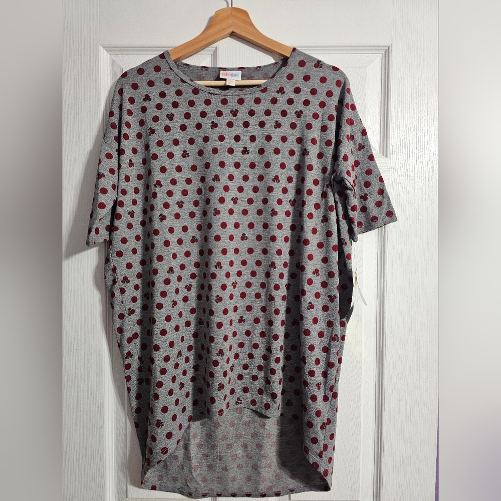 LuLaRoe Gray and Red Short Sleeve Tee